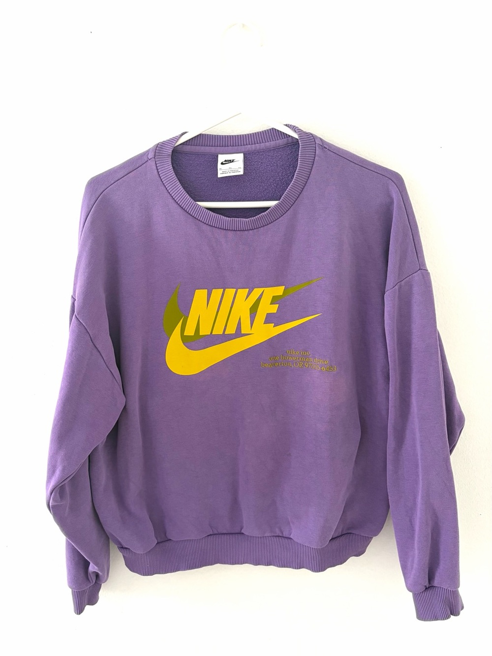 Nike Purple Graphic Crewneck Sweatshirt, Size: Youth XL